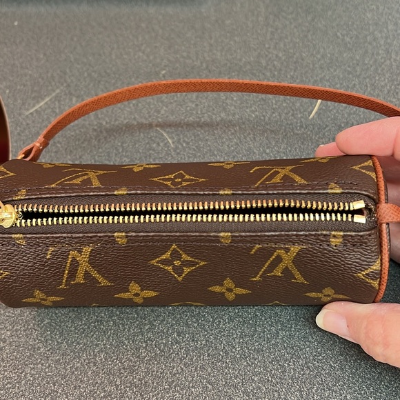 Louis Vuitton Authentic PreLoved Mini Papion - Picture 7 of 9